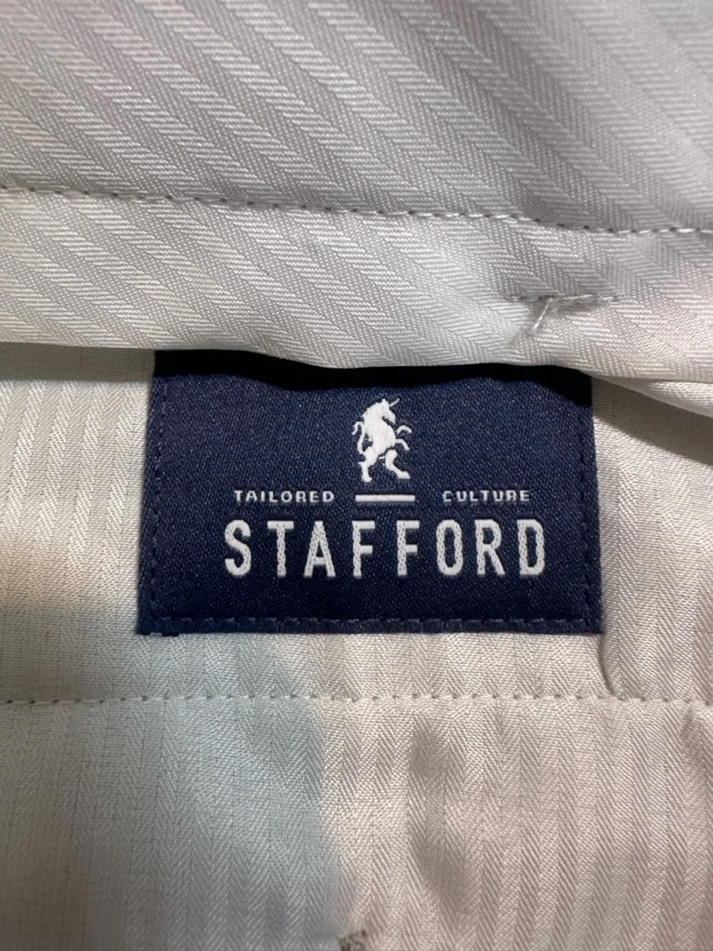 Stafford Classic fit Travel dress pants tan men’s 42 x 30